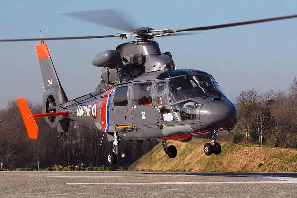 Pendant quatre ans, Engie Ineo et NHV assureront le MCO des Dauphin du ministère des Armées.